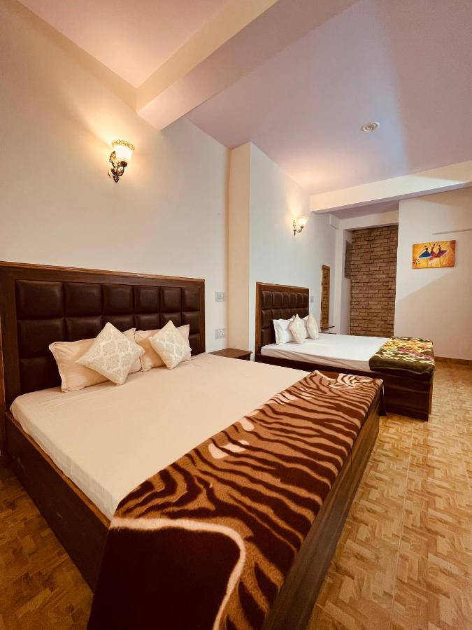 Residence Inn Homestay Shimla Buitenkant foto