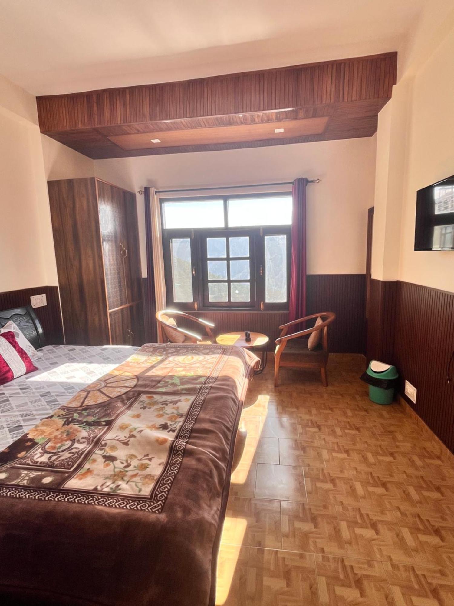 Residence Inn Homestay Shimla Buitenkant foto