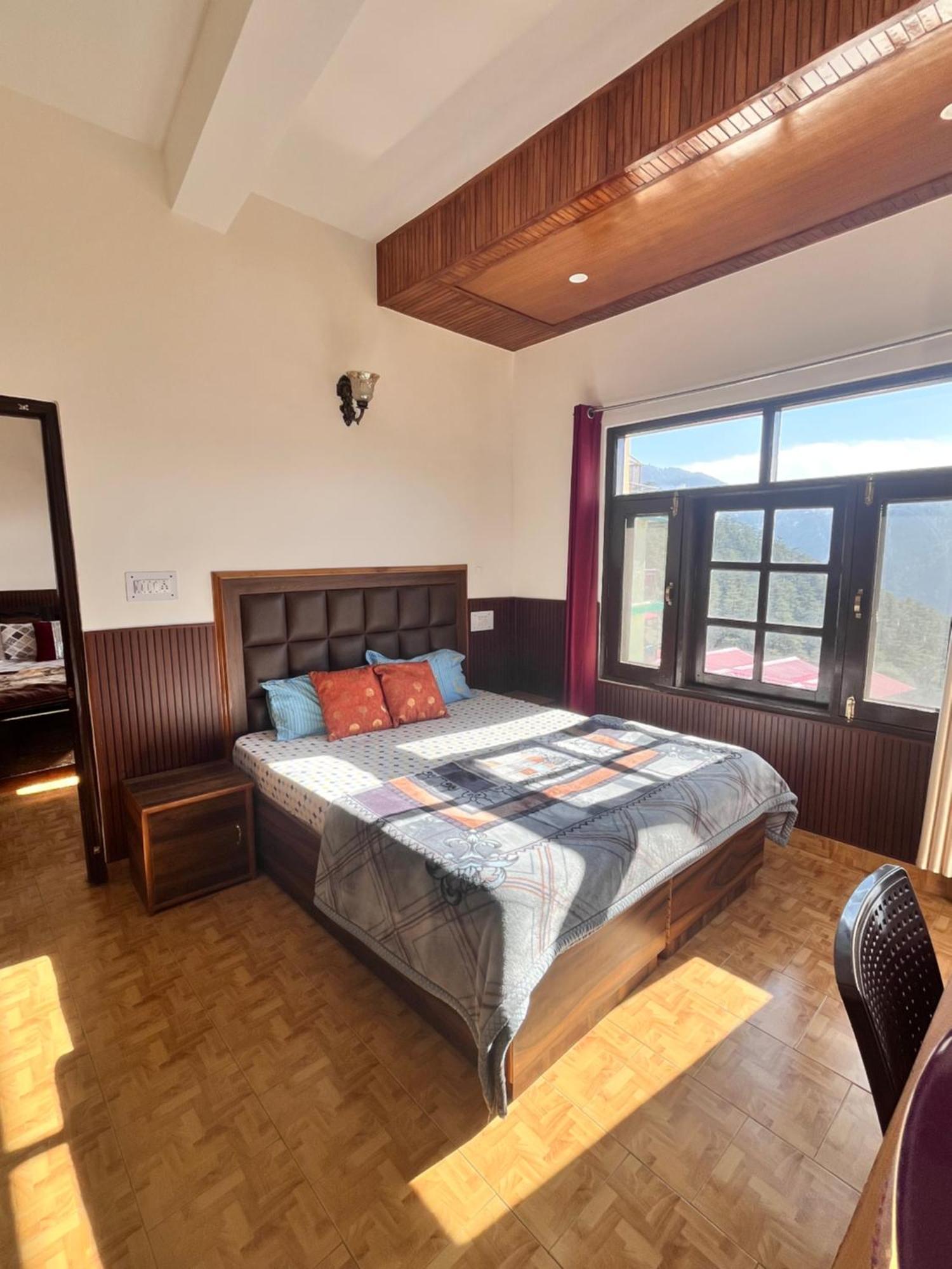 Residence Inn Homestay Shimla Buitenkant foto
